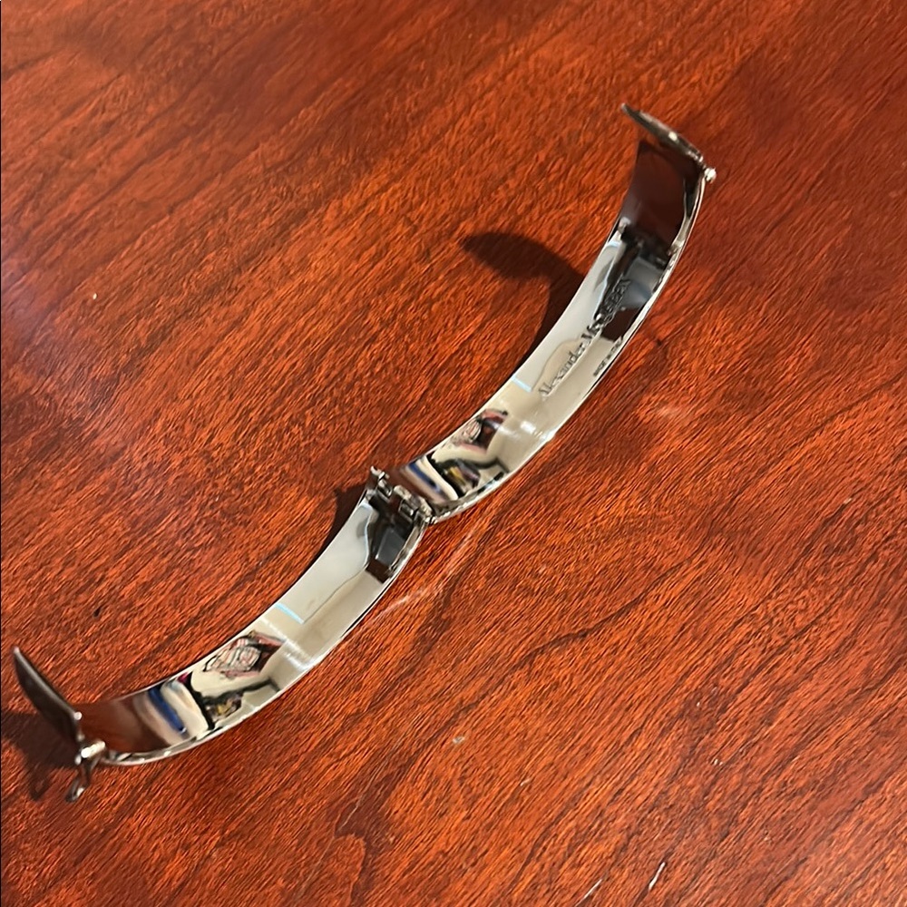 Alexander McQueen Silver Floral Bangle Bracelet - Picture 7 of 7